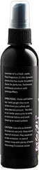 Aromasong spray en dormitorio creando atmósfera tranquila