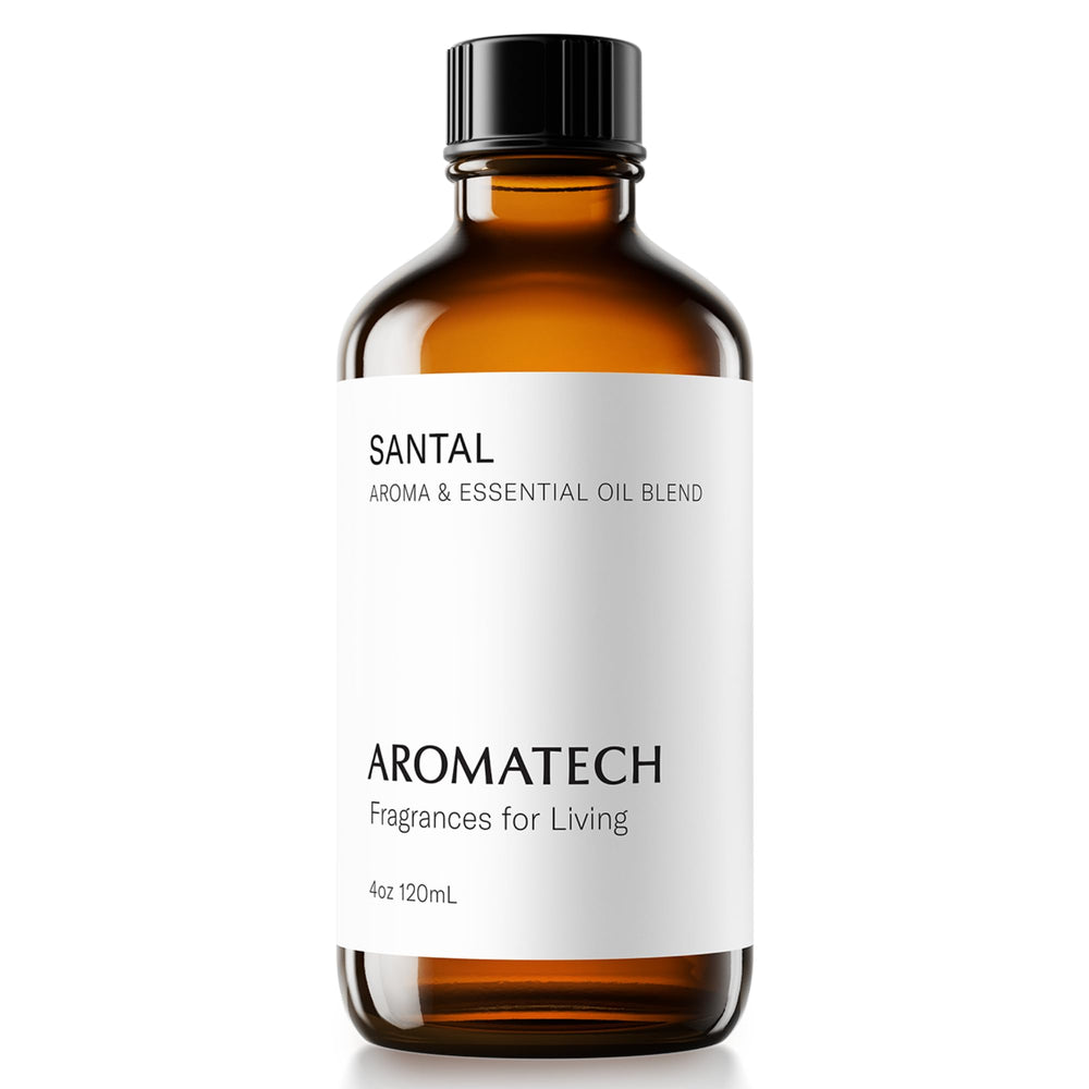 AromaTech manos vertiendo aceite en difusor para uso seguro