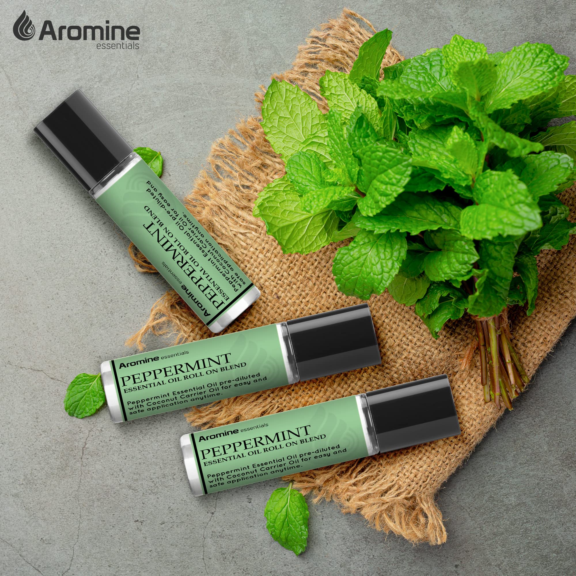 Aromine roll-on dentro de un bolso listo para uso en viaje