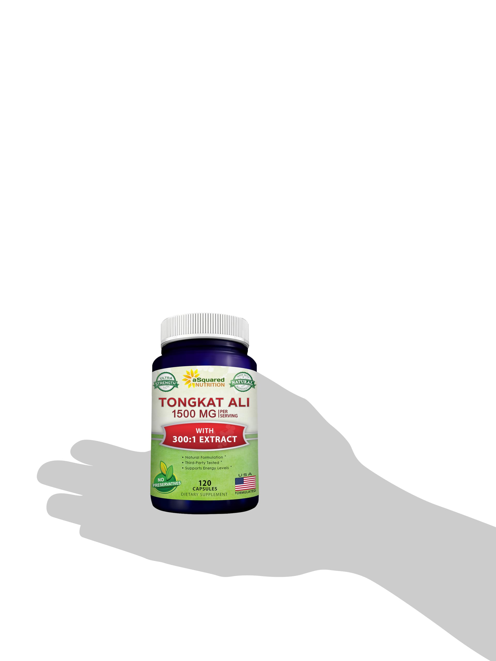 aSquared Nutrition botella en entorno deportivo al aire libre, ideal para estilo de vida activo