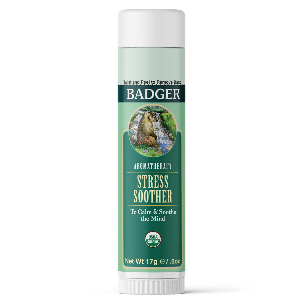 Badger envase frontal del Stress Soother balm mostrando diseño y tamaño portátil
