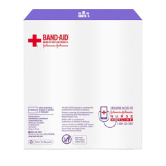 Band-Aid gasa dentro de botiquín doméstico mostrando uso cotidiano