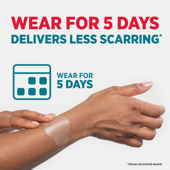 BAND-AID apósito aplicado en dedo que demuestra flexibilidad y discreción