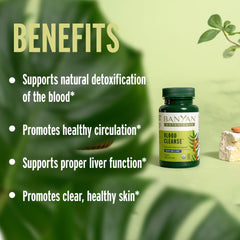 Banyan Botanicals tabletas en mano para comparar tamaño y facilitar la dosificación diaria