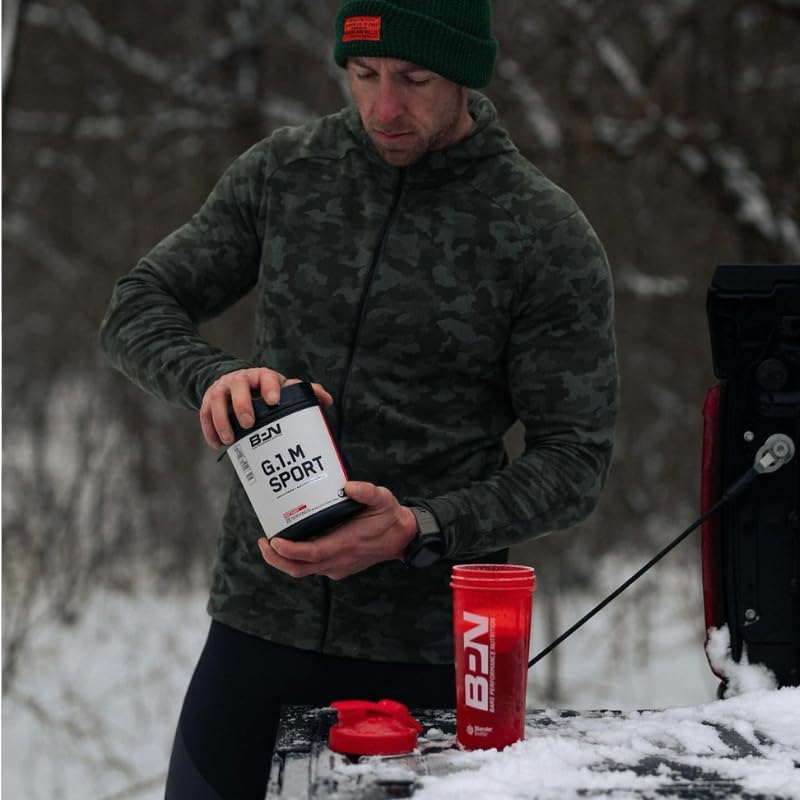 BARE PERFORMANCE NUTRITION deportista consumiendo producto durante entrenamiento