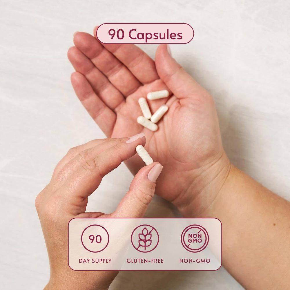Bariatric Advantage cápsula en mano enfatizando fácil digestión y tamaño