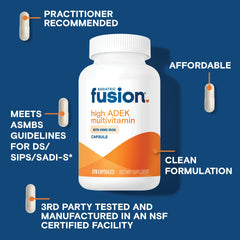 Bariatric Fusion cápsula en mano para mostrar tamaño y comodidad al tragar