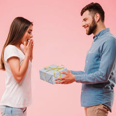 BEISHIDA detalle del brillo metalizado que realza cualquier regalo
