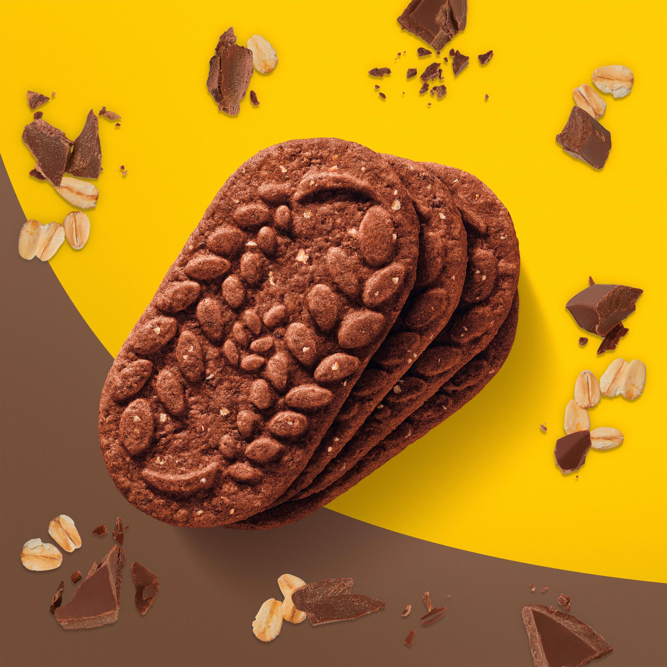 belVita junto a taza de café para comparar tamaño y conveniencia