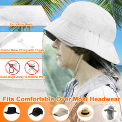 Benvo red colocada sobre sombrero durante excursion al aire libre para máxima protección