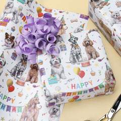 BIOBROWN primer plano del patrón con cachorros y elementos de cumpleaños