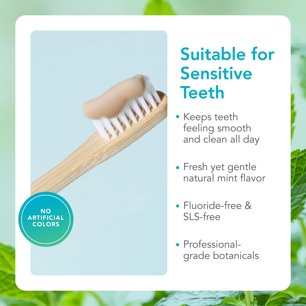 Tubo de 3 oz Dentalcidin Biocidin junto a una moneda para mostrar tamaño práctico