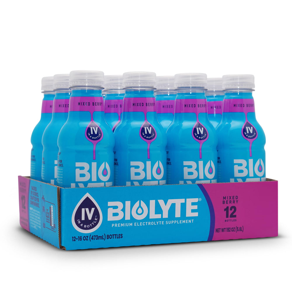 BIOLYTE botella frontal muestra sabor Mixed Berry y beneficio de rehidratación rápida