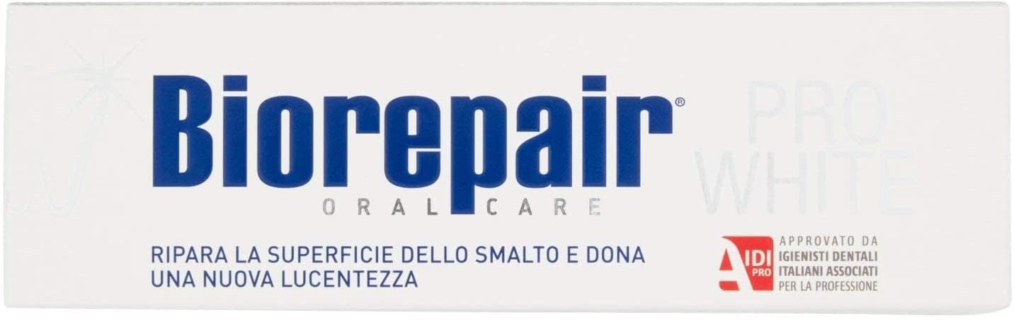 Biorepair Pro White tubo 75 ml en ambiente de baño, práctico para viaje
