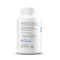 BIOTICS RESEARCH softgel en mano para comparar tamaño, ayuda a dosificación visual