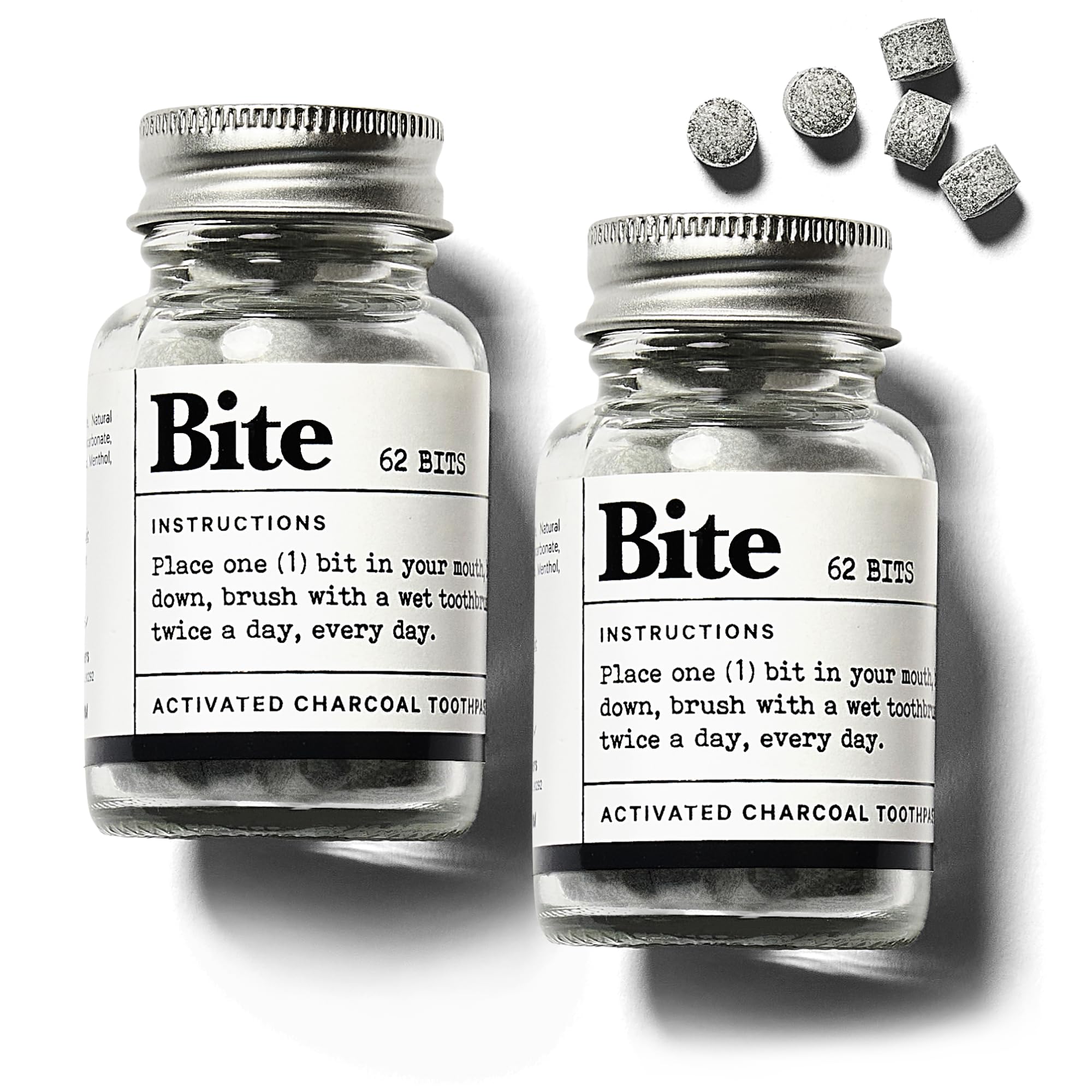 Bite vista frontal de las dos botellas mostrando diseño y portabilidad, ideal para viajar