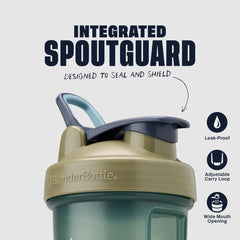 BlenderBottle Classic V2 detalle del BlenderBall de acero para mezclas homogéneas