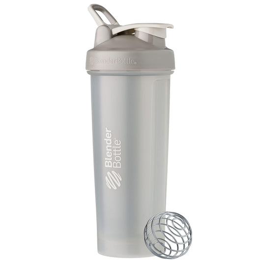 BlenderBottle Classic V2 frontal en pebble grey muestra diseño resistente y fácil de transportar