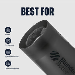 BlenderBottle en uso en gimnasio, preparación rápida de batidos
