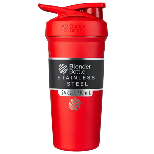 BlenderBottle frontal rojo mostrando el diseño elegante y práctico