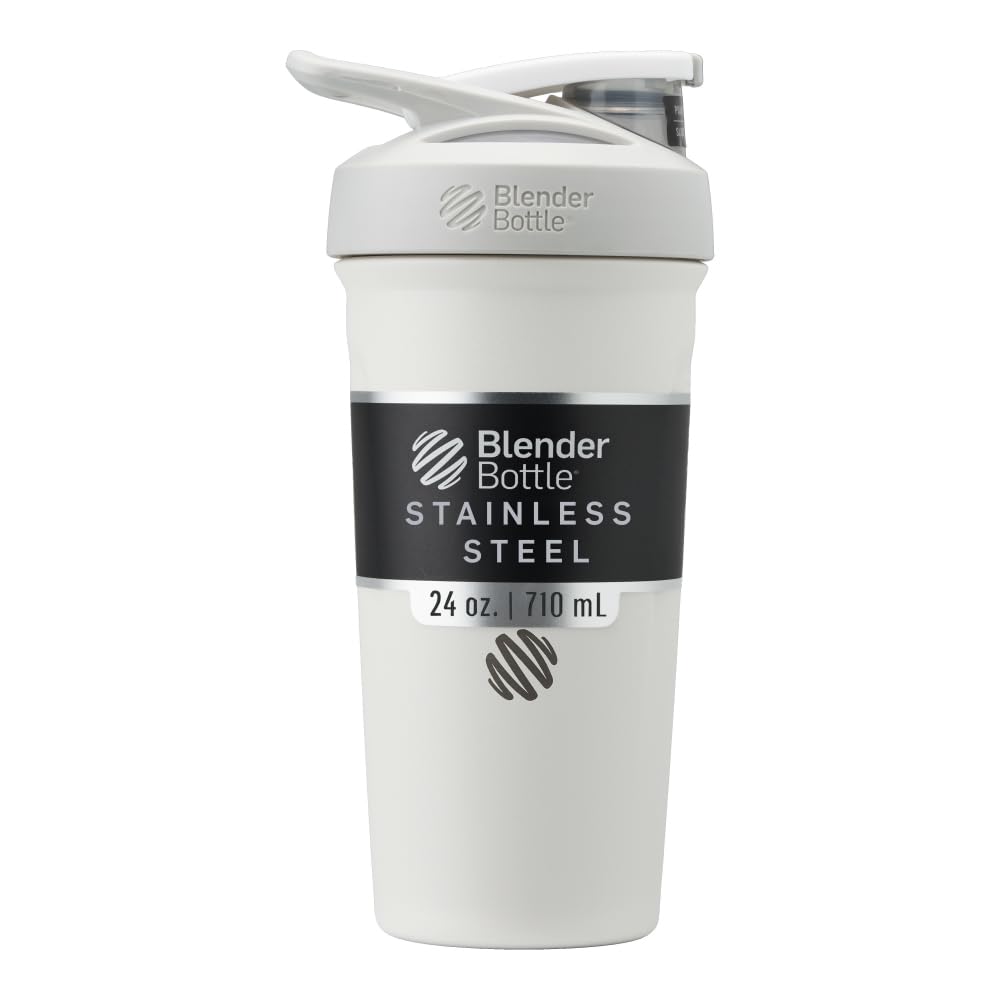 BlenderBottle vista frontal blanco con diseño aislado y capacidad práctica