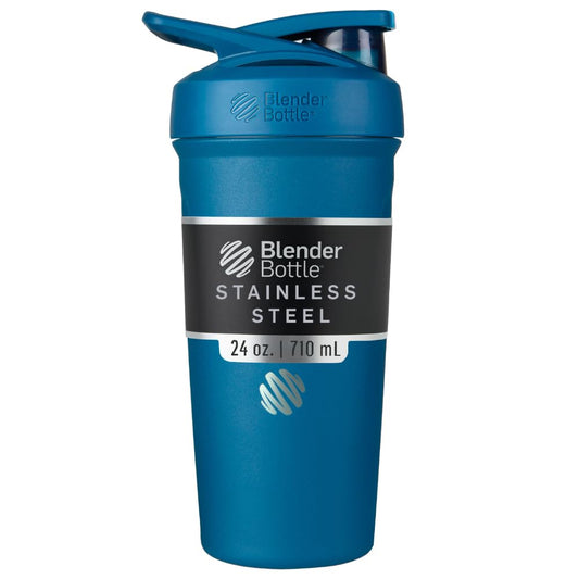 BlenderBottle vista frontal Ocean Blue con tapa segura y acabado elegante