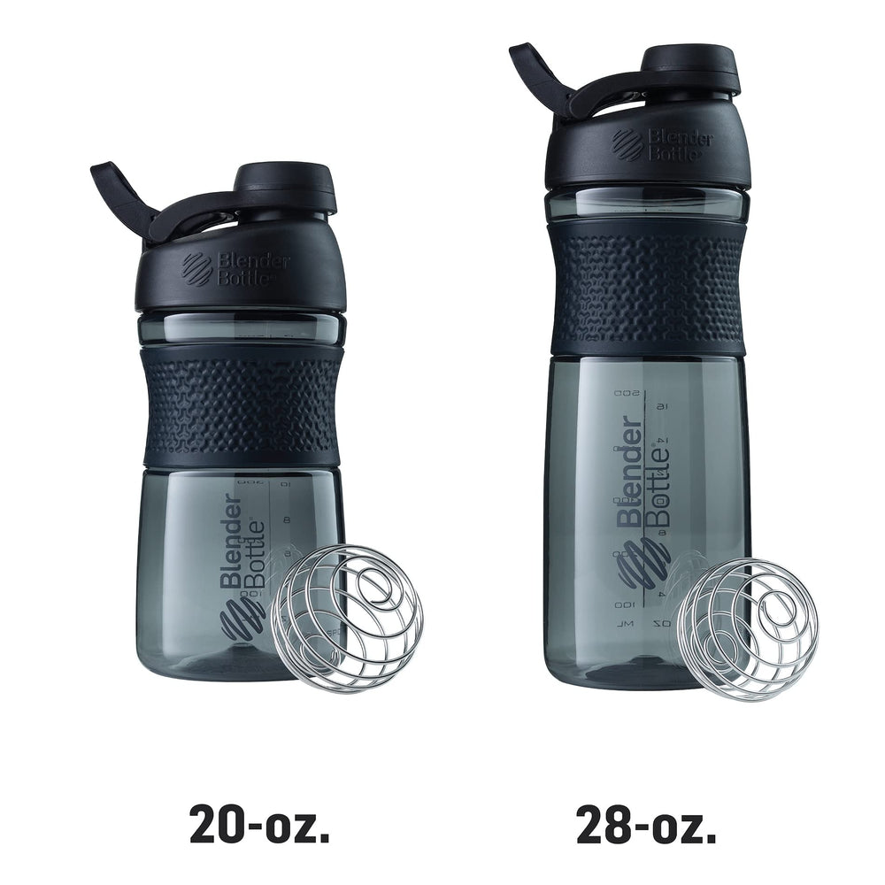 Comparación de tamaño de BlenderBottle junto a botella de agua común para escala