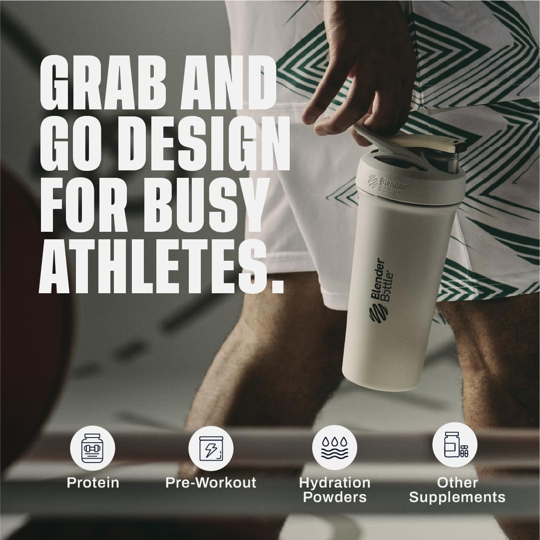 BlenderBottle Strada Sleek comparación de tamaño en mano para visualizar capacidad