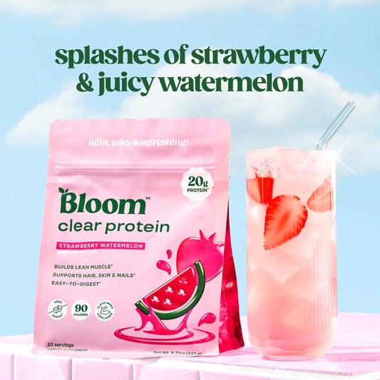 Polvo Clear Whey de Bloom Nutrition textura fina que facilita mezcla
