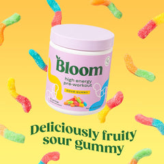Bloom Nutrition polvo en cuchara resaltando textura fina y mezcla fácil