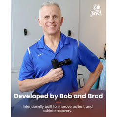 bob and brad Q2 Pro comparación de tamaño en mano para visualizar portabilidad