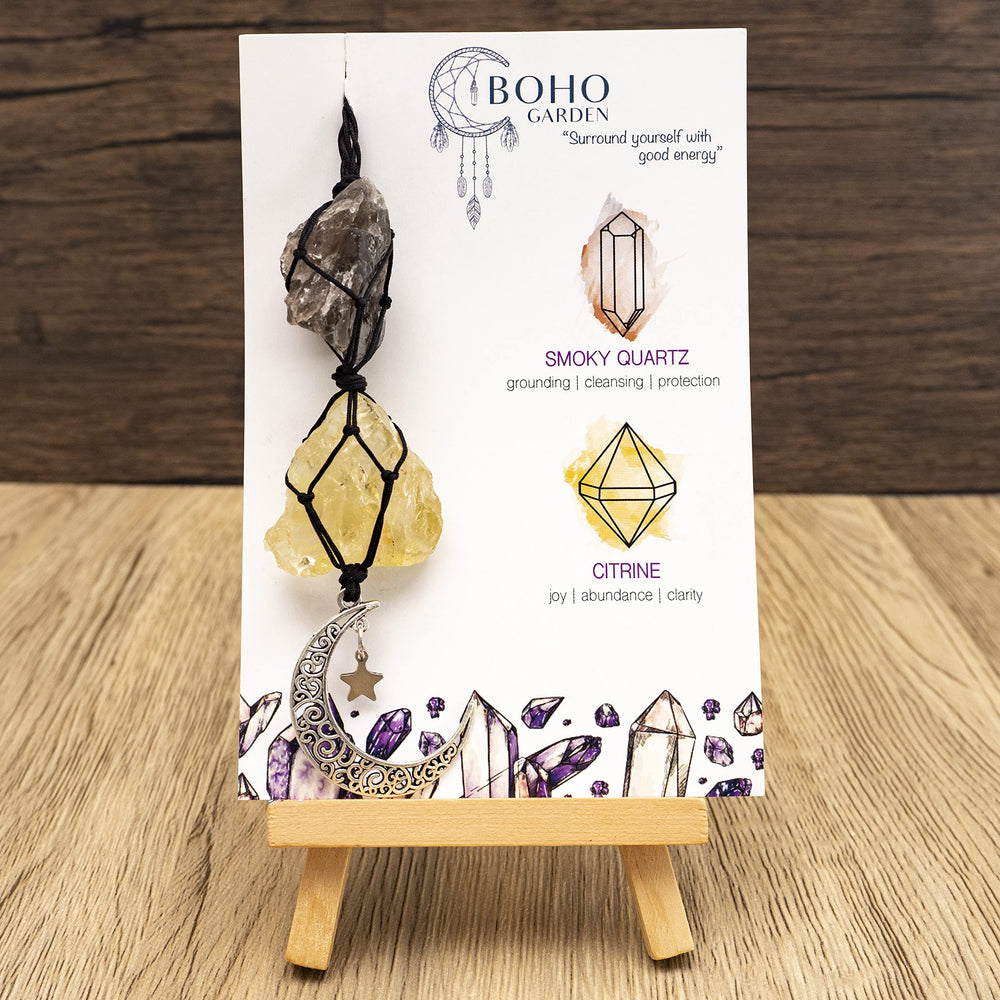 BOHO GARDEN detalle de la media luna metálica, realza estética bohemia