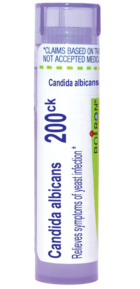Boiron tubo frontal mostrando envase portátil y dosis clara