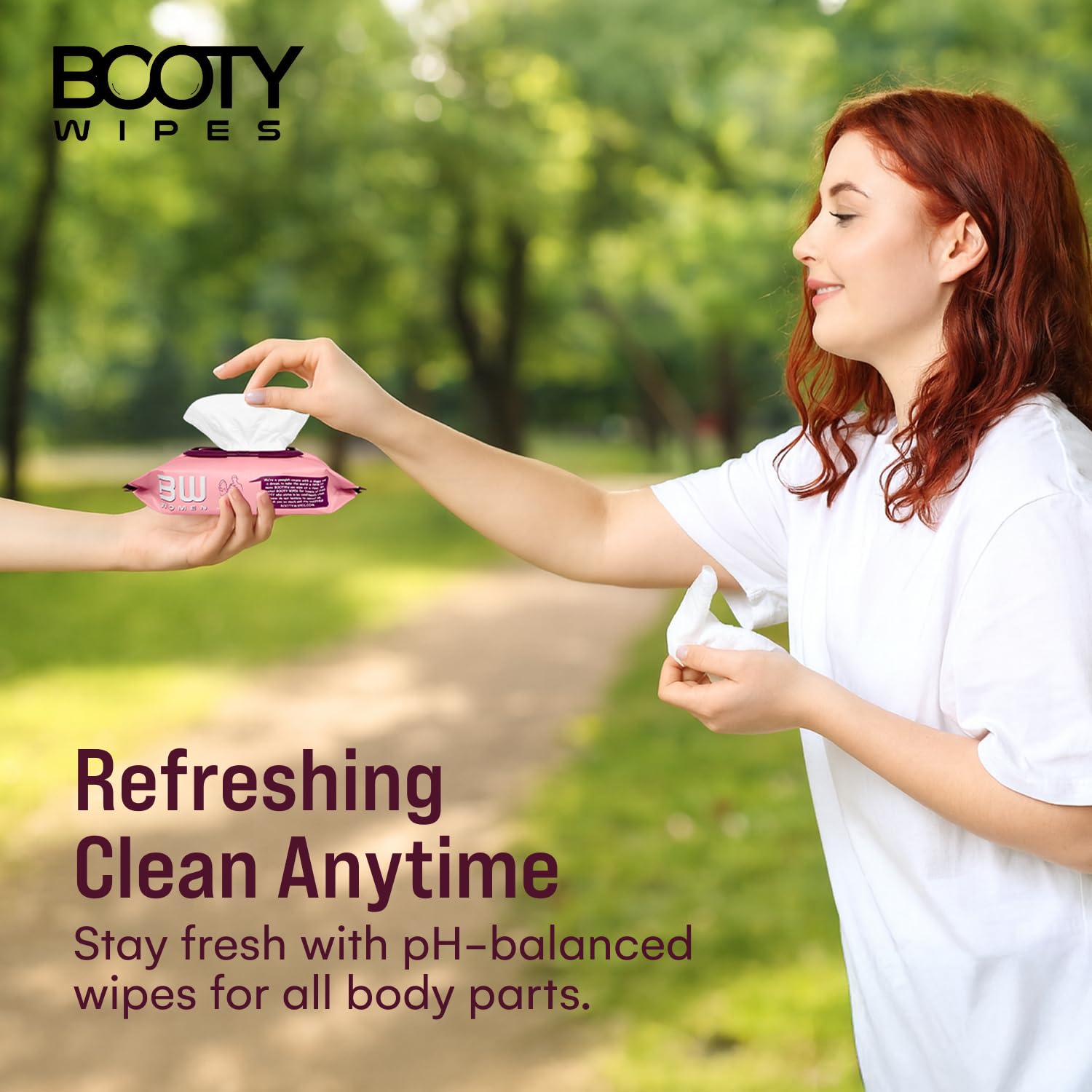 BOOTY WIPES toallita extendida mostrando textura y grosor, facilita limpieza eficaz
