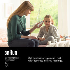 Detalle de la punta precalentada del Braun ThermoScan 5 para lecturas consistentes
