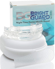 Bright Guard vista frontal del protector y estuche que facilita almacenamiento