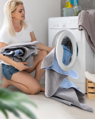 Brosive comparación de tamaño 34x36 pulgadas junto a una almohada, cobertura amplia