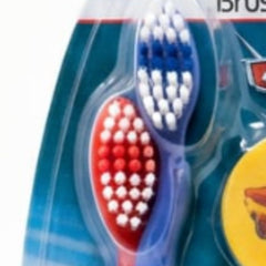 Brush Buddies primer plano de cerdas suaves mostrando limpieza delicada
