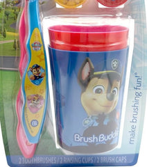 Brush Buddies comparación de tamaño con mano infantil para visualización de escala