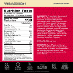 BSN SYNTHA-6 batido vertido en vaso con cremosidad y sabor a vainilla