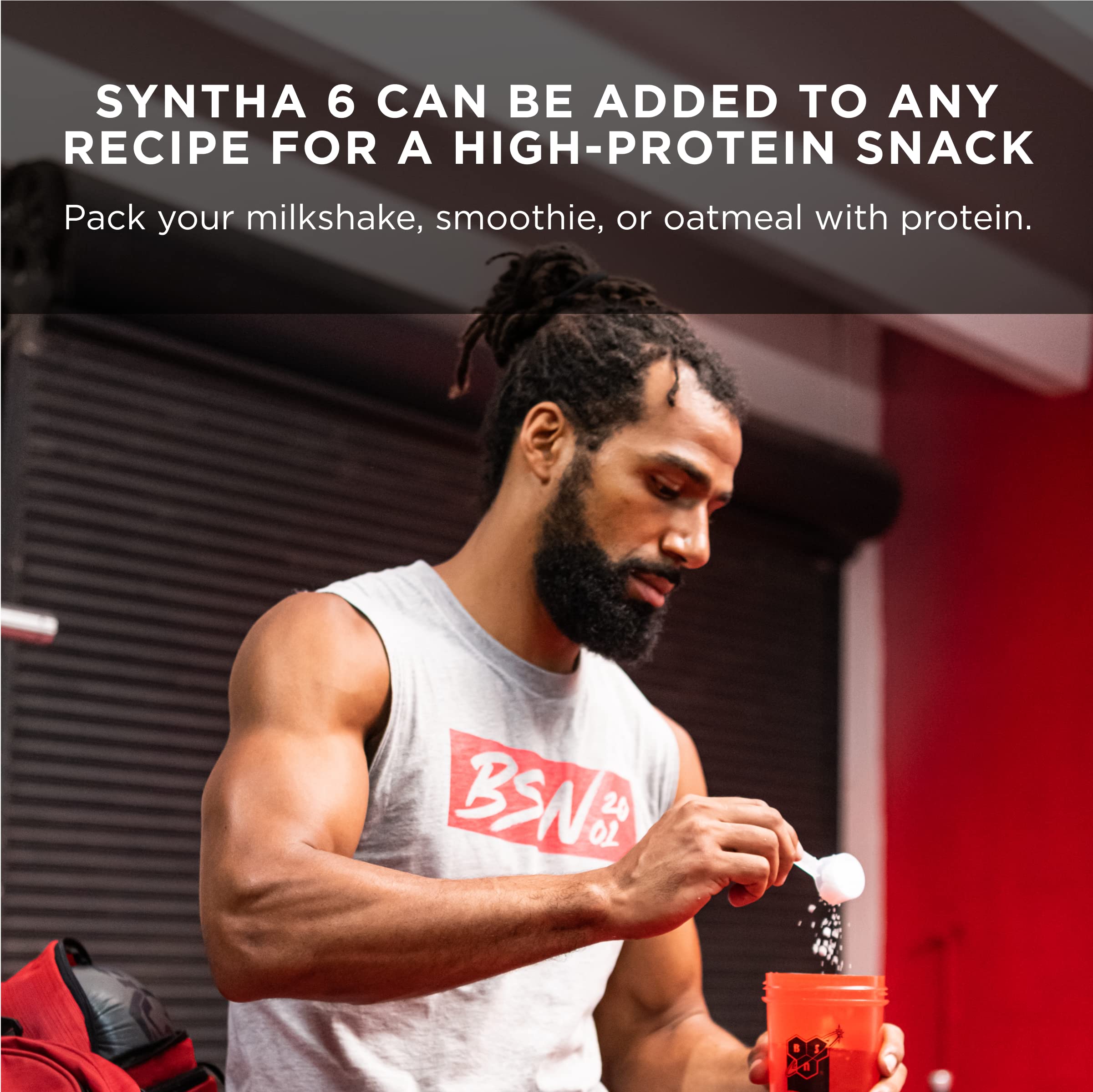 BSN SYNTHA-6 EDGE batido post-entreno junto a toalla y pesas para recuperación