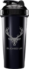 Bucked Up botella frontal negra con logo gris, cierre hermético y estilo resistente