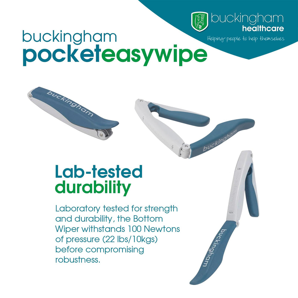 Buckingham Pocket Easywipe junto a una regla para comparar tamaño y portabilidad