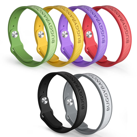 BuggyBands pulsera frontal con empaque individual mostrando colores y beneficio portátil