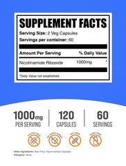BulkSupplements detalle de cápsulas NR para apreciar tamaño y recubrimiento fácil de tragar