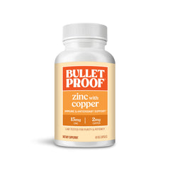 Bulletproof frasco delante mostrando la etiqueta, claridad de producto y confianza