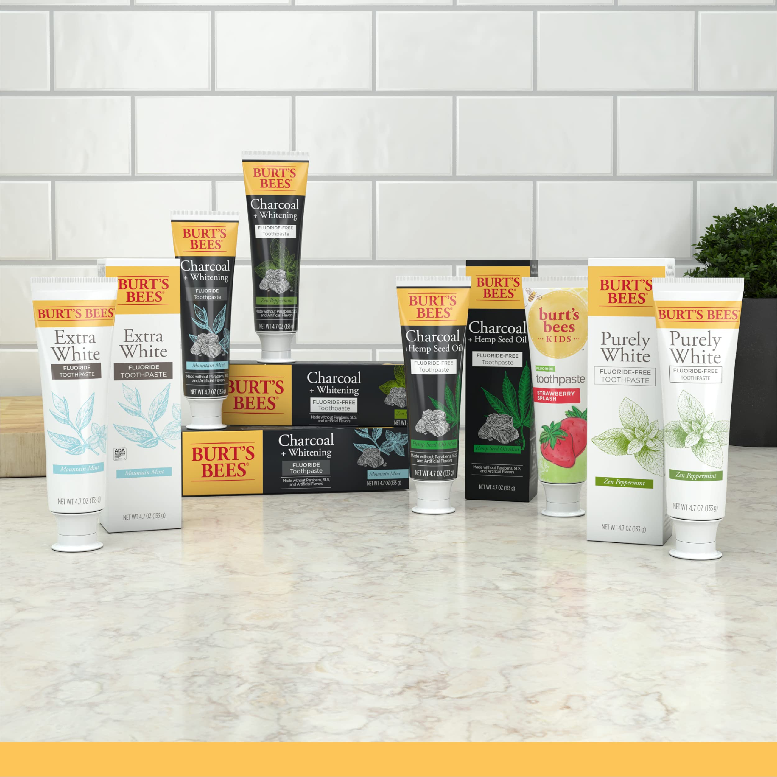 Burt's Bees empaque lateral con claims ADA aceptada y sin parabenos, beneficio confianza