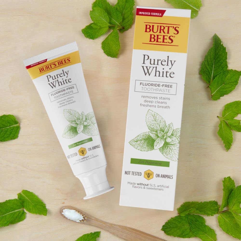 Burt's Bees etiqueta con lista de ingredientes sin sulfatos ni parabenos