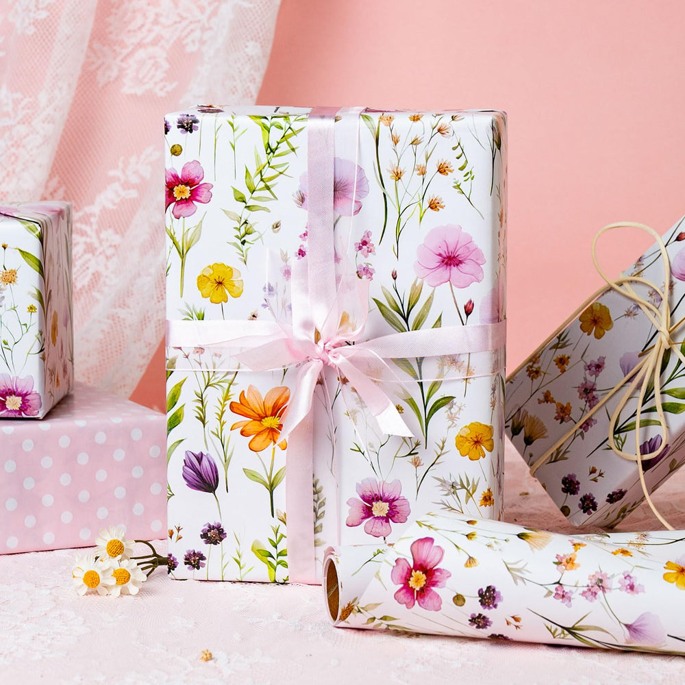 Burymento reverso con lunares rosas y blancos para combinaciones versátiles