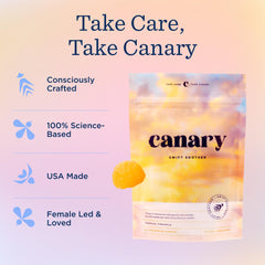 Persona tomando Canary Swift Soother, gominolas veganas en mano para comodidad diaria